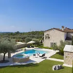 بيت للعطل Piccolo Paradiso Mit Beheiztem Pool By Interhome