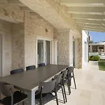 Piccolo Paradiso Mit Beheiztem Pool By Interhome بيت للعطل *