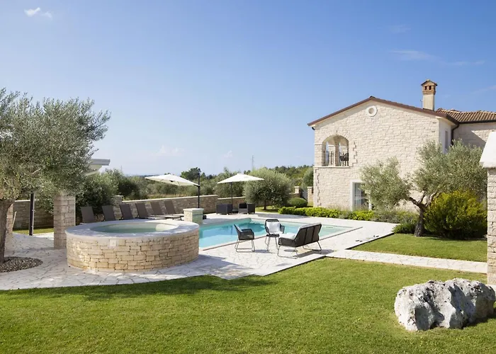 Piccolo Paradiso Mit Beheiztem Pool By Interhome Holiday home *