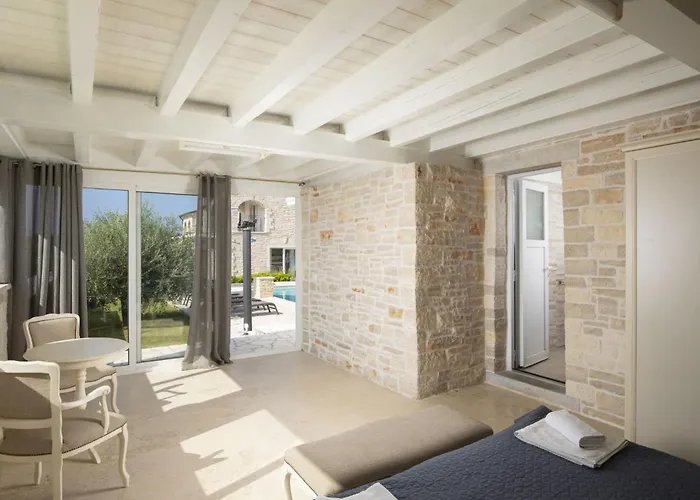 Piccolo Paradiso Mit Beheiztem Pool By Interhome *
