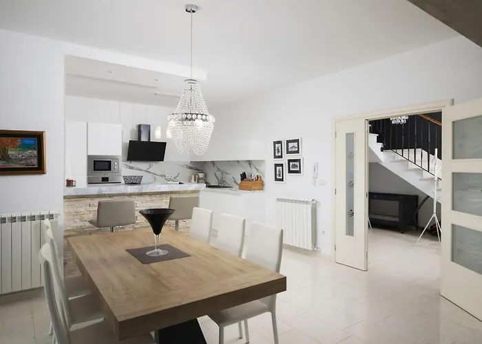 Piccolo Paradiso Mit Beheiztem Pool By Interhome Holiday home