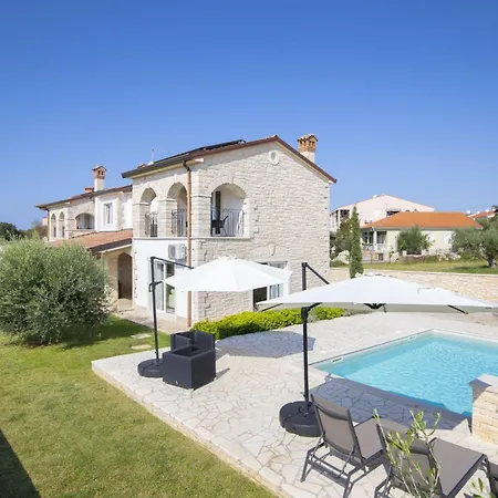 Piccolo Paradiso Mit Beheiztem Pool By Interhome * Rovinjsko Selo